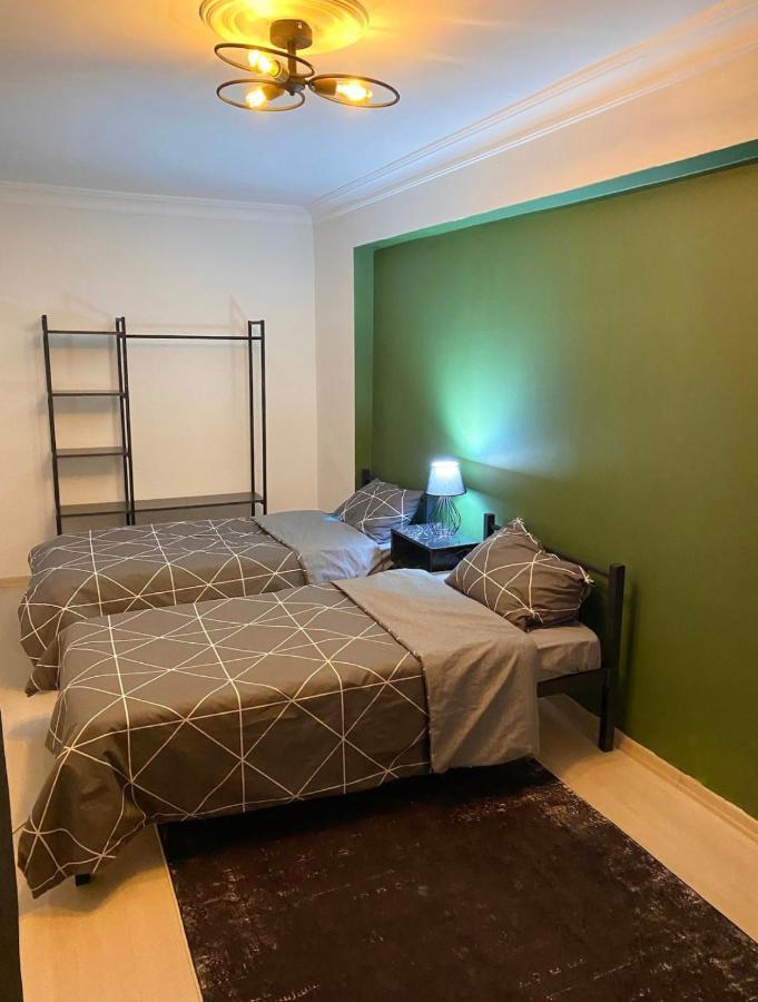 Cozy Big Sisli Apartment , Ac, Modern &For Family,Friendly In Center Истанбул Екстериор снимка