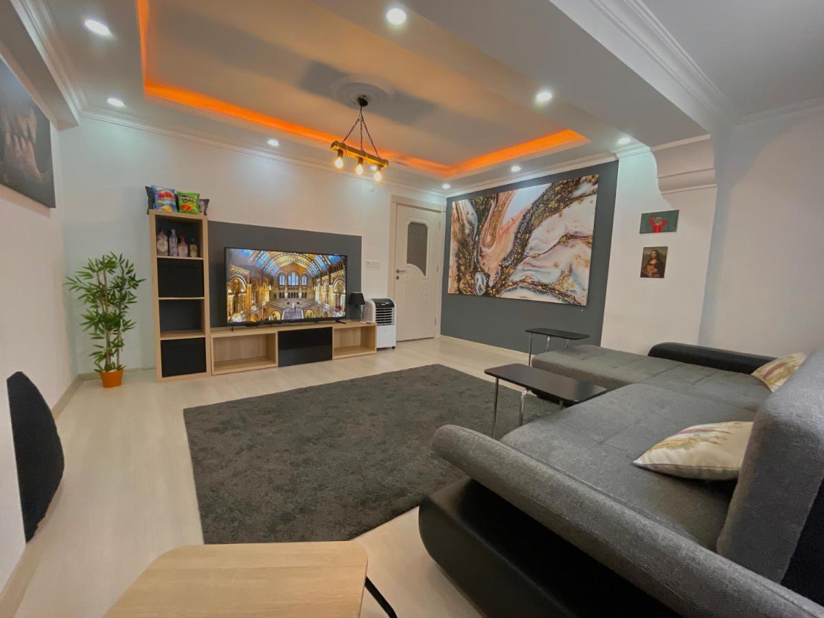 Cozy Big Sisli Apartment , Ac, Modern &For Family,Friendly In Center Истанбул Екстериор снимка